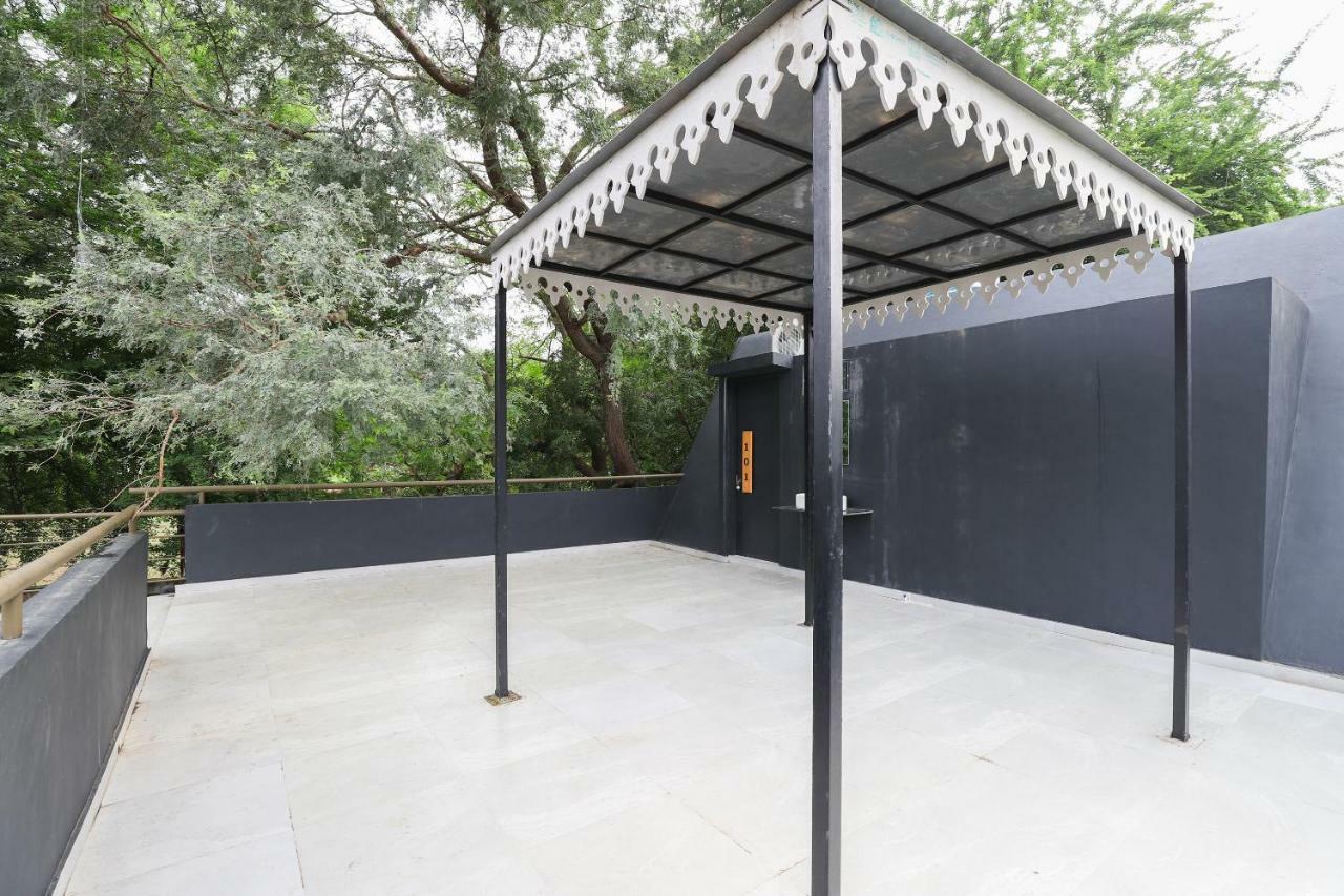 Oyo 48991 Serene Cottages And Resorts Vadodara Exterior foto